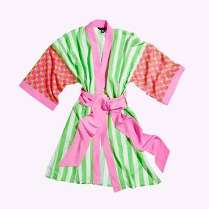 Drunk Elephant Robe - Eco Friendly!